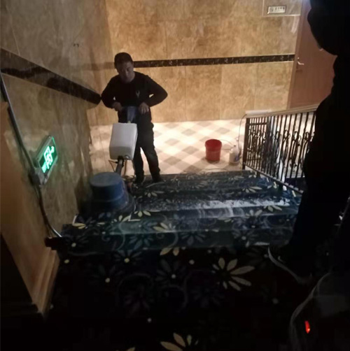 清洗現(xiàn)場